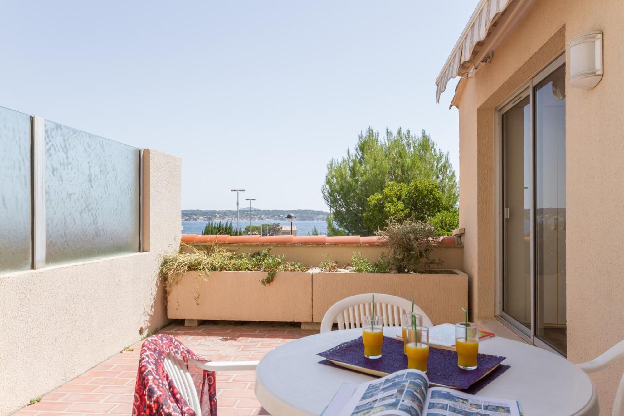 Residence Pierre & Vacances Bandol Port Extérieur photo